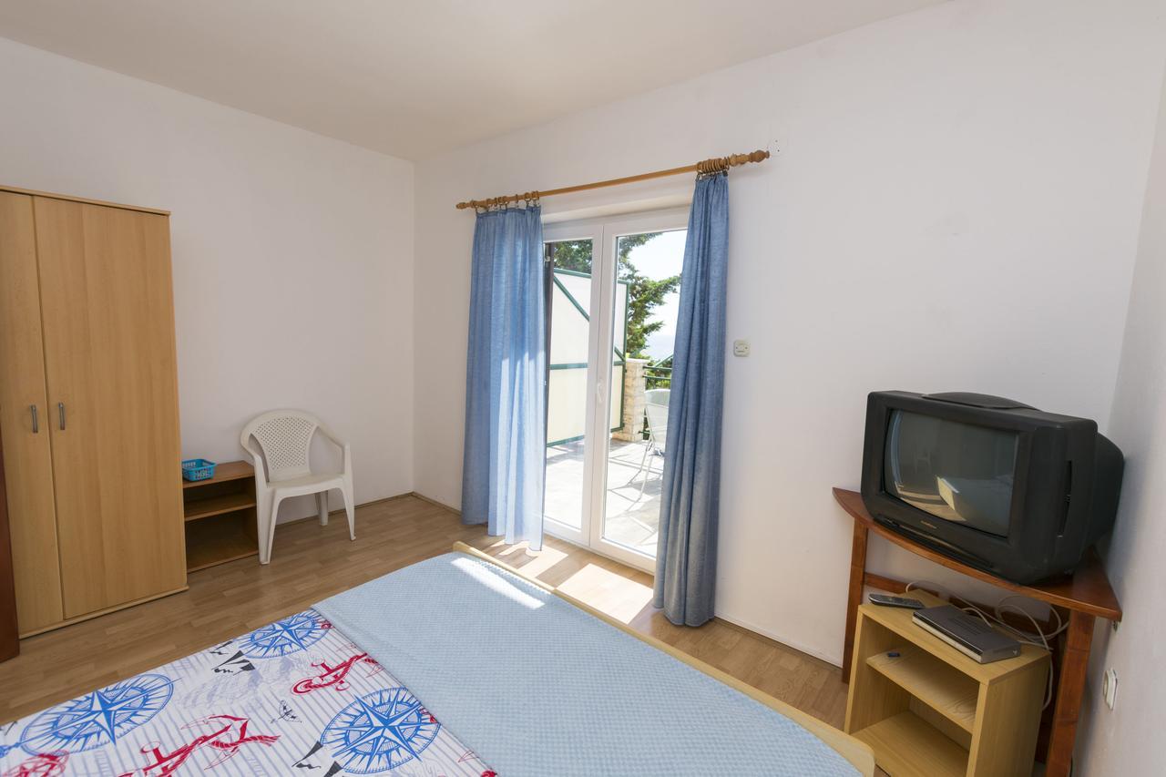 Apartments Ksenija Primosten Luaran gambar